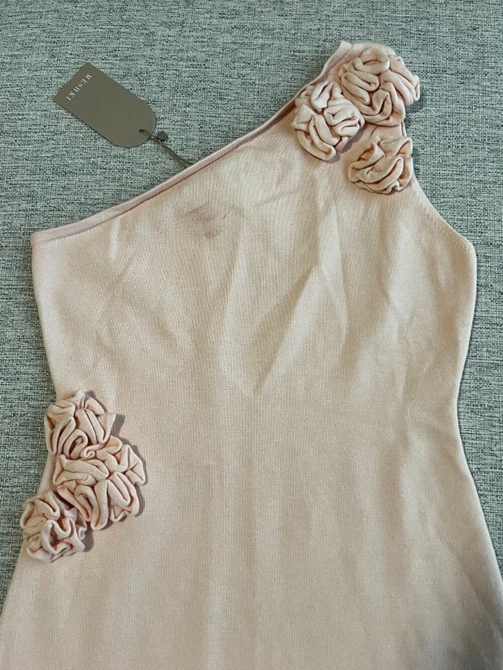 ✨ MESHKI Paloma One Shoulder Knit Maxi Dress With Flowers - Baby Pink (XL) ✨ - Picture 2 of 2